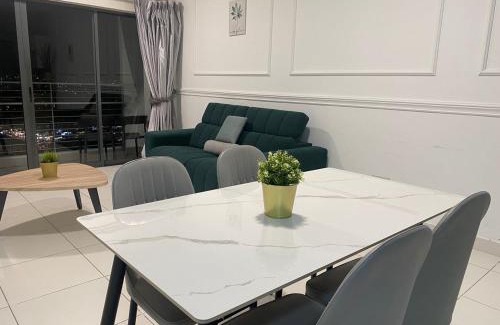 Puchong Apartamento | Setiawalk Premier Suite Puchong - 7pax 2R2B