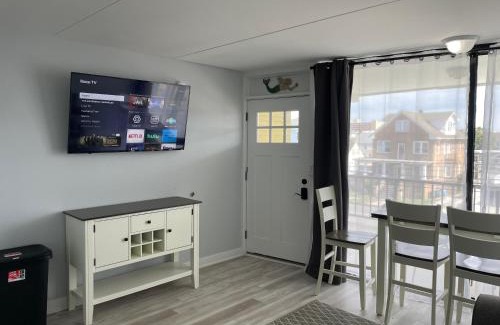 Cape May - Wildwood Apartamento | Settle In the Sun at The Carideon Family Resort