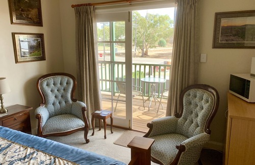 York Hotel | Settlers Hotel York