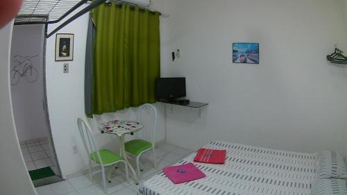 Centro de Vila Velha Apartamento | Seu Apto na Praia da Costa 6 Simples e Barato Excelente Local Ar Cond TV Microondas Internet Rápida Todo seu no Centro