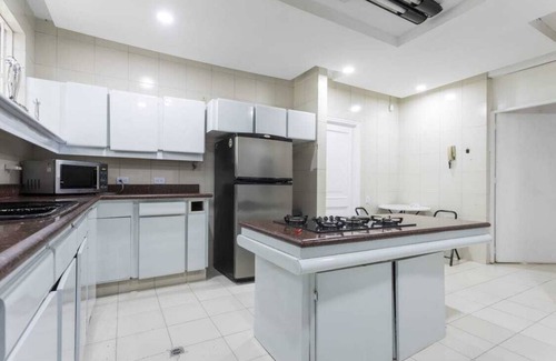 El Poblado Villa | SEVEN BEDROOM LUXURIOUS MODERN PRIVATE VILLA( Bachelor Friendly)