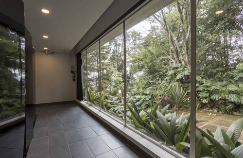 El Poblado Villa | SEVEN BEDROOM LUXURIOUS MODERN PRIVATE VILLA( Bachelor Friendly)