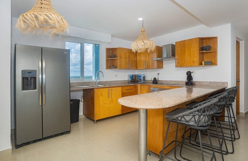 San Miguel Condominio | Seven Shades of Blue Peninsula Grand