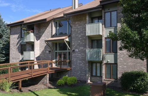 Seven Springs Condominio | Seven Springs 2 Bedroom Standard Condo, Sleeps 10! by RedAwning - Save 10% on 3 Nights, 15% on 5 Nights!
