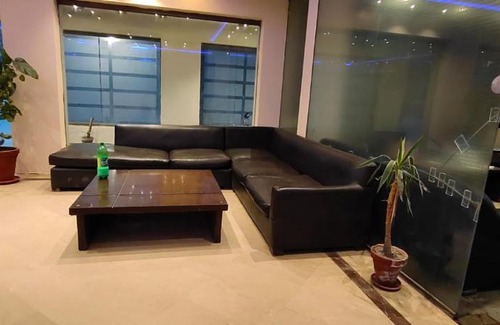 Lahore Hotel | Seven Stars Hotel