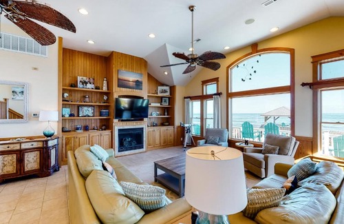 Whalehead Beach Casa | Seven Suns 428