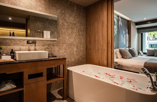 Khuekkhak Complejo | Habitación con acceso a la piscina y cama extragrande (P03)