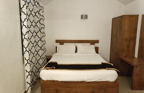 West Mere Villa | Shabeer's Love Nest