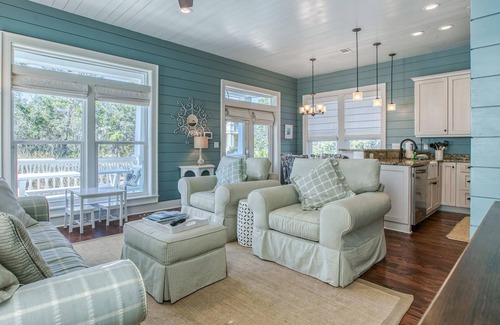 Lakeside at Blue Mountain Beach Casa | Shades of Blue, hermosa casa de 4 habitaciones en Blue Mountain Beach. Nuevo alquiler!