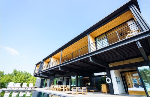 Placencia Villa | Shadow Sands Villa