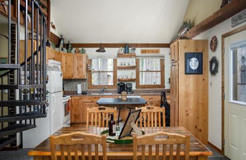 Thompsonville Casa | Shady Pines @ Crystal Mountain Resort