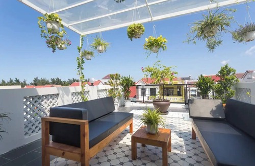 Cam An Casa | Shadyside 2: The Beach Map House private villa