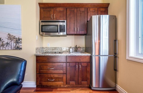 Craigleith Cabaña | Shale Beach House - 5 mins to Blue Mountain Village!