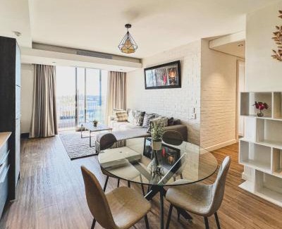 Century City Apartamento | Shalom on Matrix by Dajosha