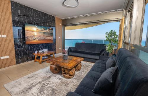 Netanya Apartamento | Shamyam -שמיים דירות מושלמות על הים עם ממד,גקוזי פרטי, בריכה ונוף מהמם