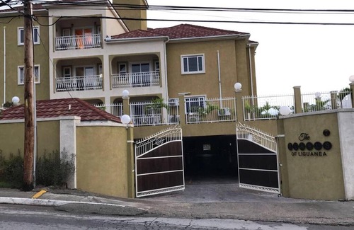 Barbican Apartamento | Shan's Manor. Excellent Location!