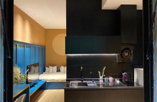 Xujiahui Apartamento | Shanghai Hills & Gefii Hengshan Road close to Hengshan rd bar street and subway line1