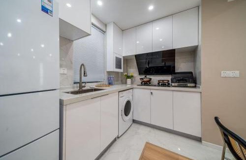 Downtown Shanghai Apartamento | Shanghai Hills&Nordic Nest Metro Haven near Metro Line 10&8