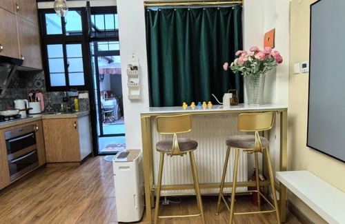 Huaihai Road Commercial Area Cama Y Desayuno | Shanghai Hills & Zinn Happy Family Bnb