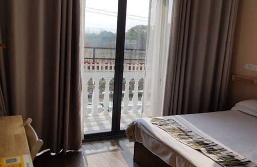 Pudong Casa | Shanghai HUA XI SHUI XIE Guesthouse