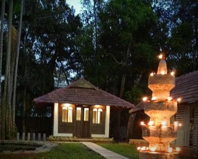 Andhakaranazhy Complejo | Shantitheeram Ayurveda Lakeside Heritage Resort
