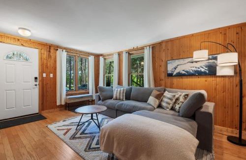 Bellaire Casa | Shanty Creek, Golf, Families, Vacation, Pool Pass