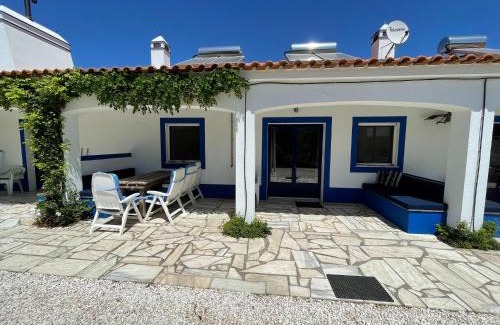 Montemor-o-Novo Casa | Shared Farmhouse near Serra Monfuradoca Pool