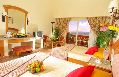 Sharm El Sheikh Hotel | Sharm Grand Plaza Resort - Families and Couples Only.