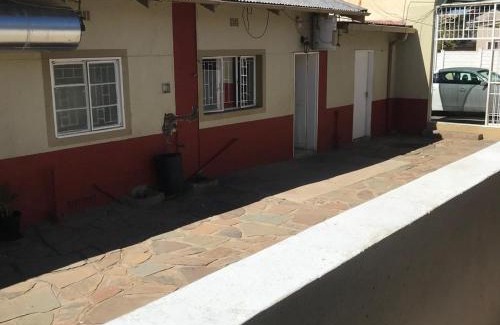 Windhoek West Casa | Sharonrose Guesthouse