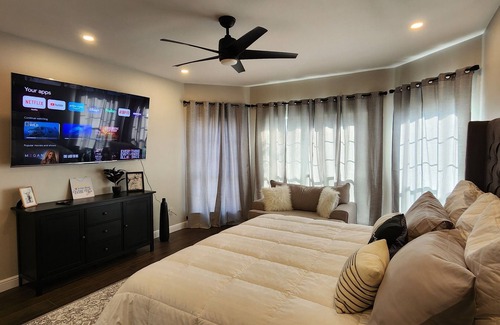 Mission Casa | Sharyland Mansion!! 85 in Smart Tv WOW!!