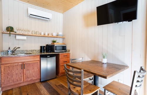 McCloud Cabina | Shasta View Lodge - Cabin 7