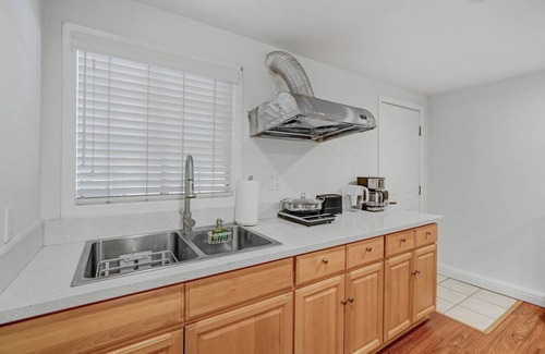 Azusa Apartamento | The Blissful Nesting Nook