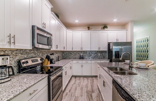 Kissimmee Casa | SHD4742 Summary: Stor