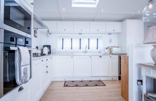 Wiseman's Bridge Casa | Shearwater 30 - 2 Bedroom Lodge - Summerhill