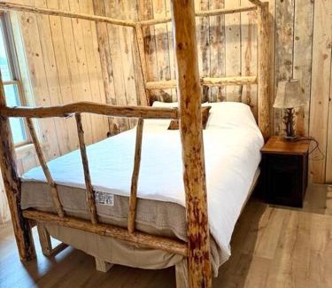 Cameron Casa | Sheep Creek Ranch Apartment