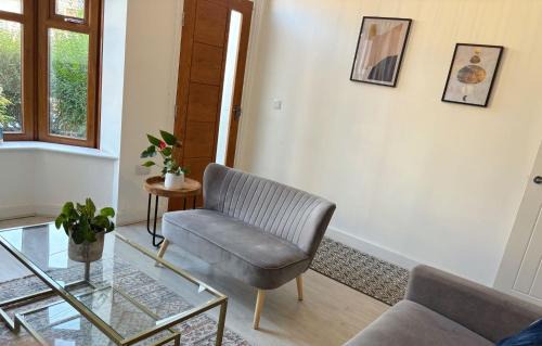 Hillsborough Casa | Sheffield 3-bedroom house with free street parking