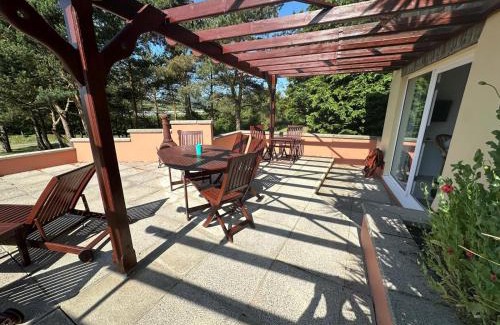 Gwbert Casa | Sheko Annex