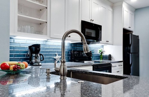 Holmes Beach Condominio | Playa Encantada, pasos de la playa