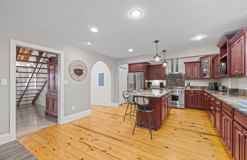 Sealevel Casa | Shell Hill house Waterfront, kayaks, grill, pier