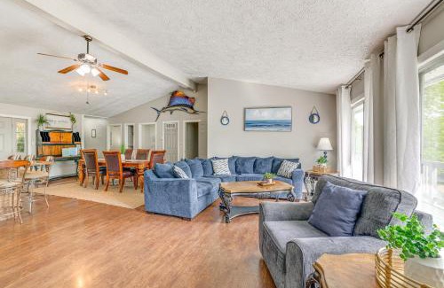 Shell Knob Casa | Shell Knob Home with Deck and Table Rock Lake View