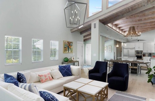 The Dunes Casa | Shellbound House Spectacular Lakefront Home With Pool in Dunes Golf Community