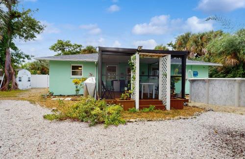 Sanibel Casa | Shelling In Paradise