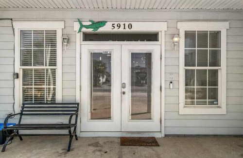 Biltmore Beach Casa | Shells and Bells Ocean Paradise - Sleeps 24, 2 Private Pools