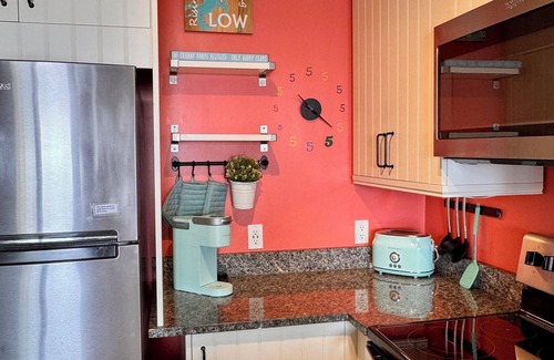 Ocean Isle Beach Condominio | Shells In Your Pocket - Condominio frente al mar - Terraza, piscina, jacuzzi