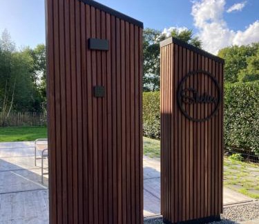Zutendaal Casa | Shelter