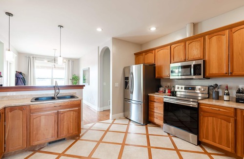 Four Corners Casa | Shelter Grove-30 day rental or longer in the Four Corner area with a hot tub!