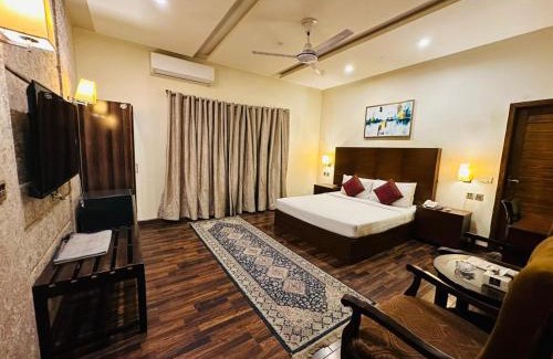Gulberg Hotel | Shelton’s Rezidor Lahore