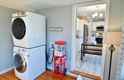 Fort Valley Cabaña | Shenandoah Cottage at Persimmon hill with Mountain Views