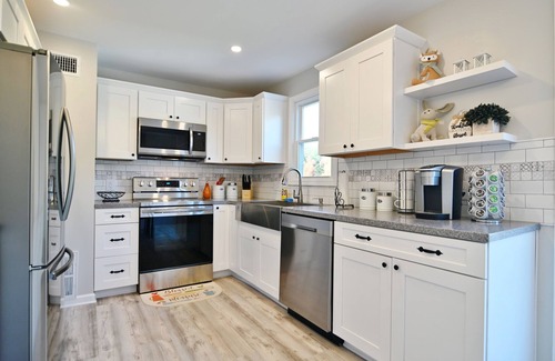 Fort Valley Cabaña | Shenandoah Cottage at Persimmon hill with Mountain Views