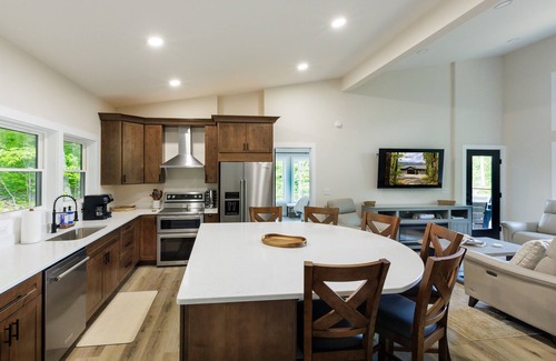 Stanardsville Casa | Shenandoah Luxury Mountain Stay